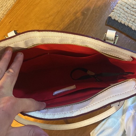 Dooney Bourke - Picture 6 of 10